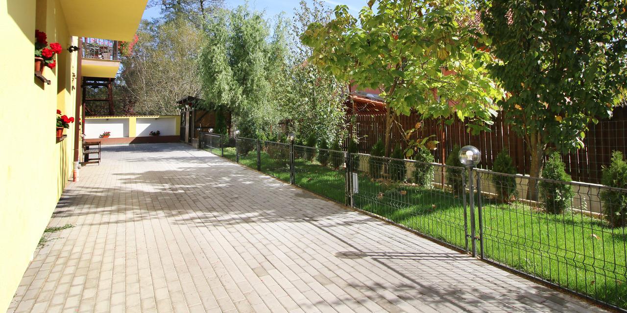 Отель Casa Micu Сибиу Экстерьер фото
